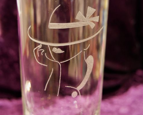 Glas mit Motiv Frau & Hut